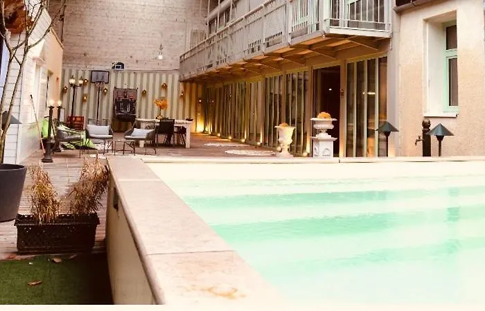 דירה Cosy Avec Grand Terrasse Et Parking
